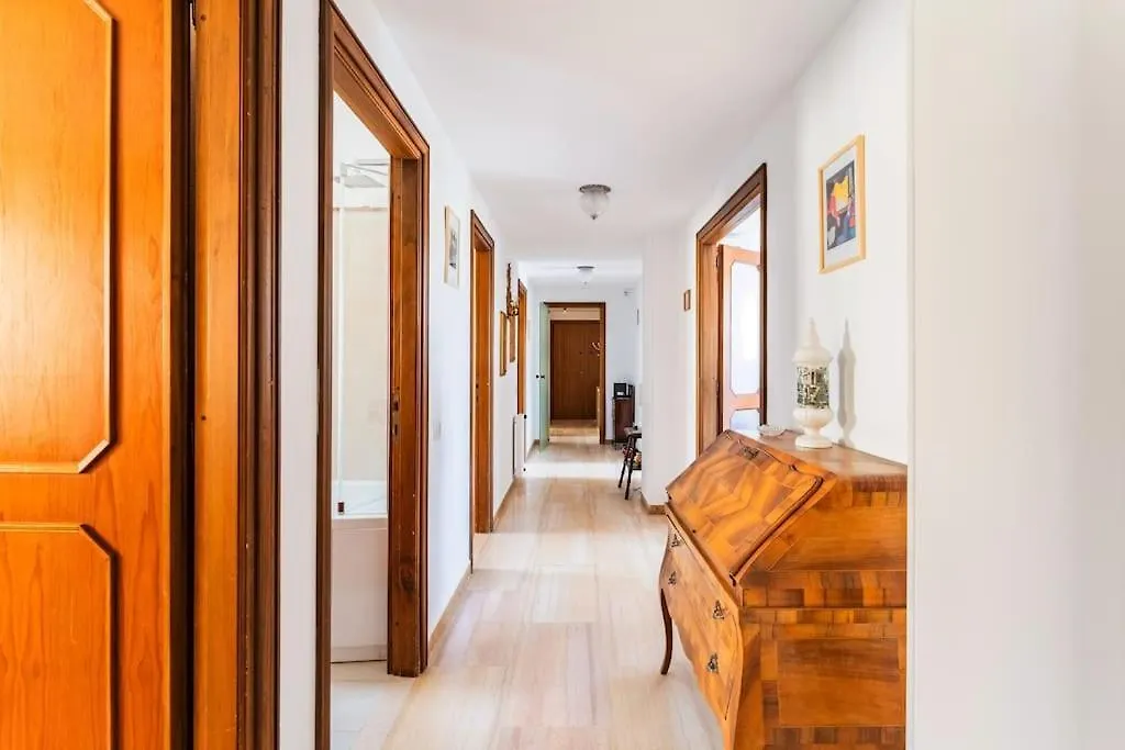 Casa San Saturnino Appartamento 8 Posti Cagliari Centro